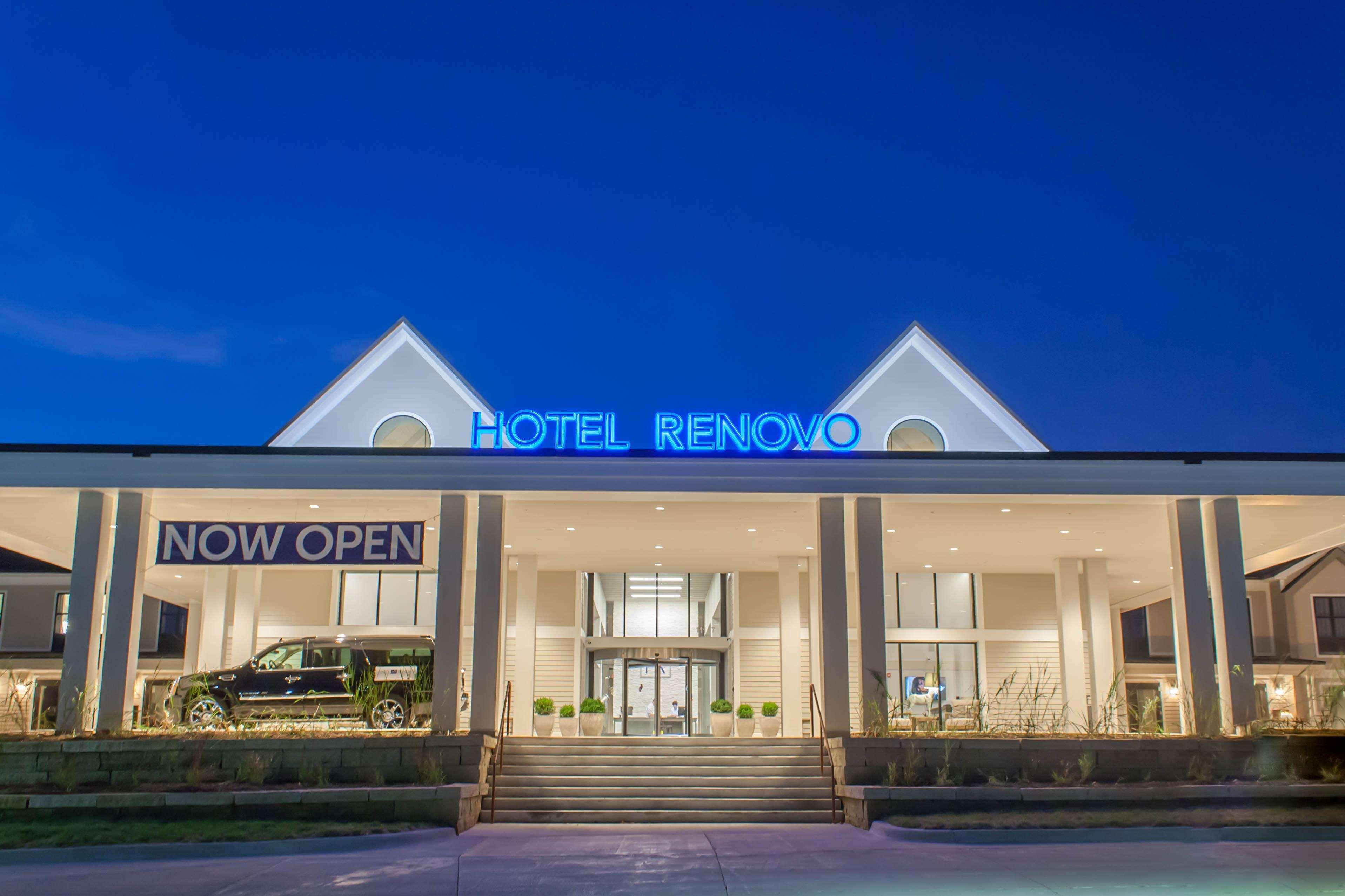 Hotel Renovo Des Moines Urbandale,Tapestry Collection Hilton Exterior photo